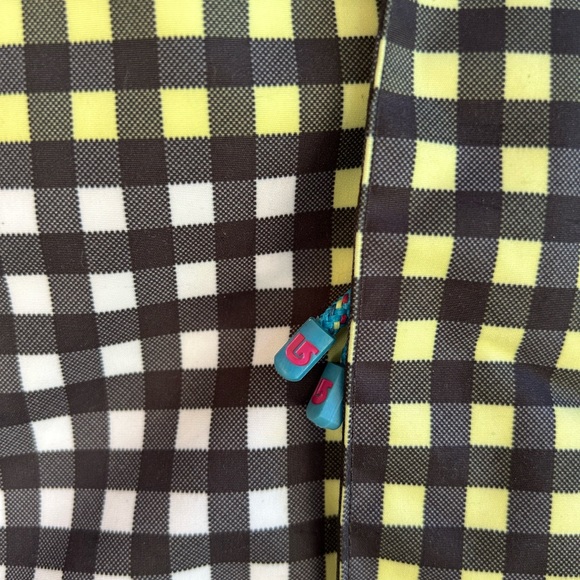 Burton ski/snowboard dry ride jacket like new ax M.  Unisex - Picture 2 of 7